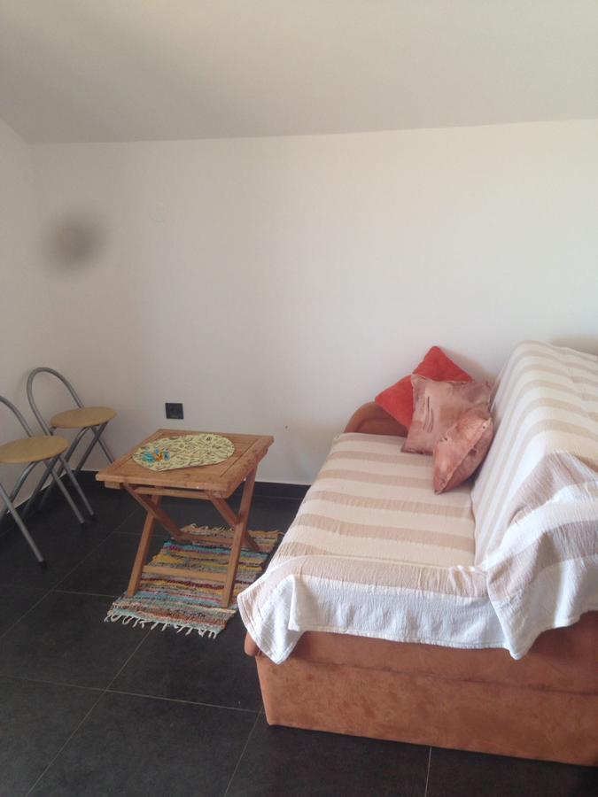 Apartments Villa Lili Lovetovo โวดีเซ ภายนอก รูปภาพ
